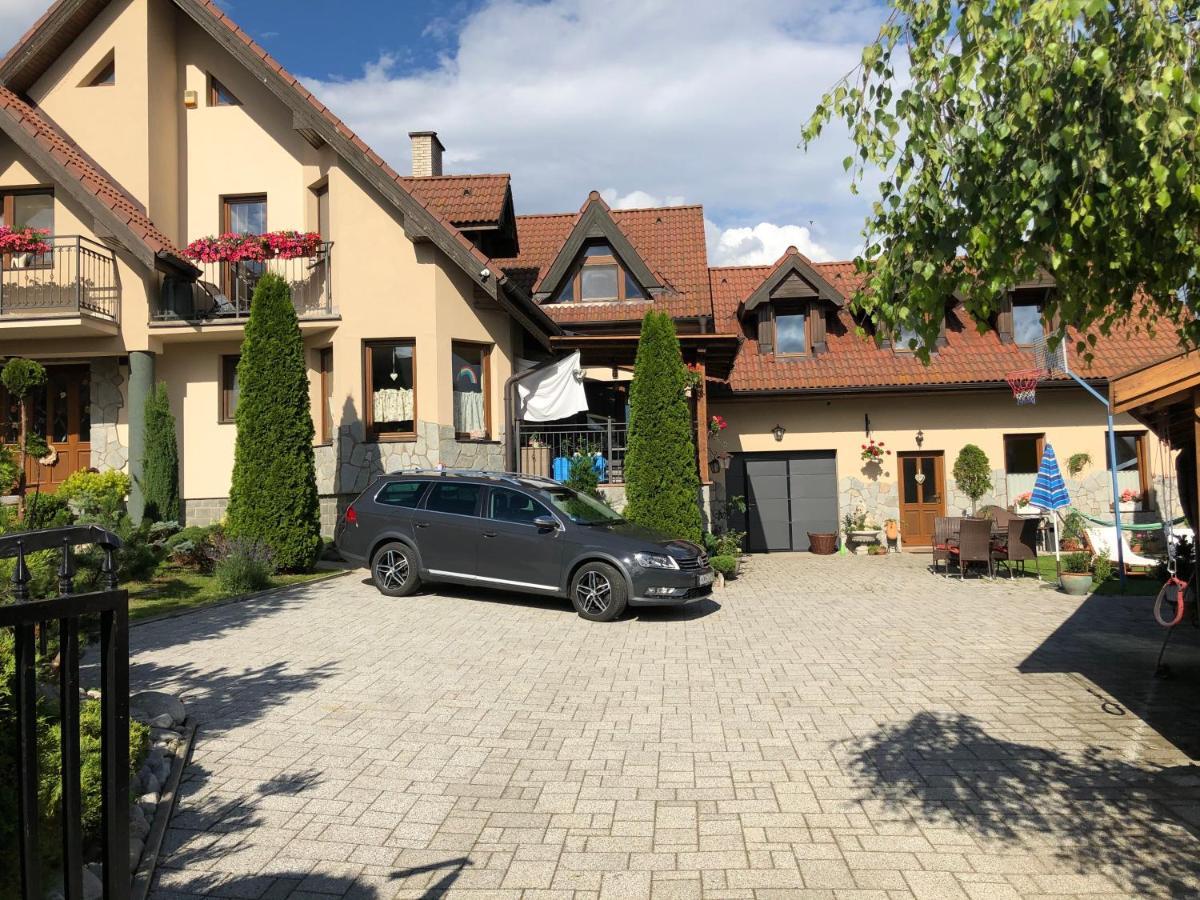 Privat Migac Apartment Vrbov Exterior photo